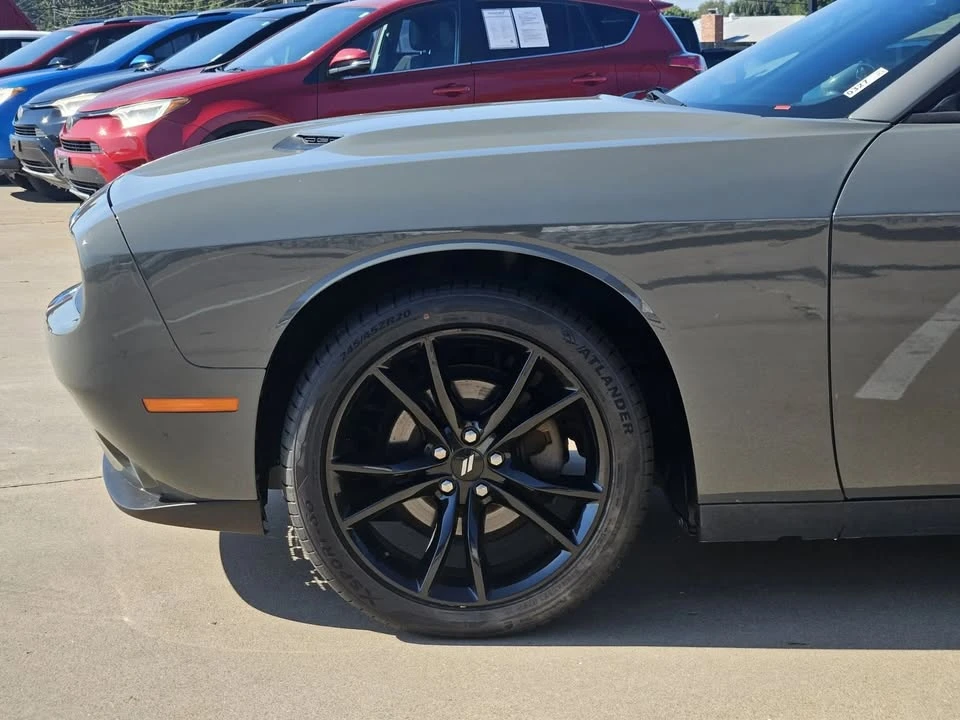 2017 Dodge Challenger 3rd Gen - Image 10 of 20