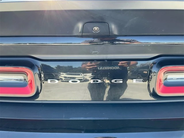 2017 Dodge Challenger 3rd Gen - Image 8 of 19