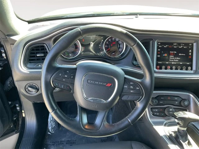 2017 Dodge Challenger 3rd Gen - Image 15 of 19