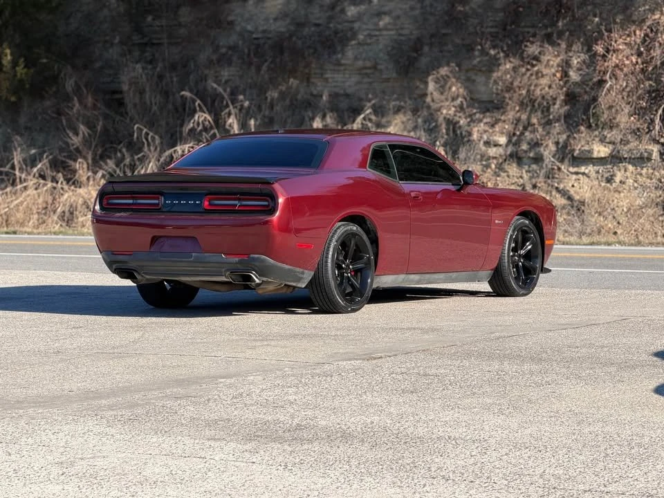 2017 Dodge Challenger 3rd Gen - Image 6 of 15