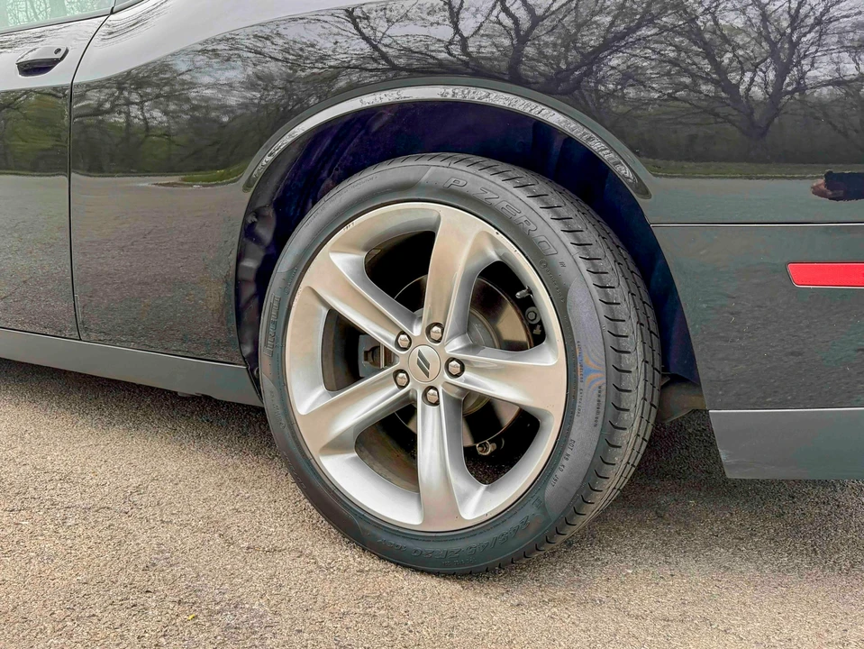 2017 Dodge Challenger 3rd Gen - Image 25 of 31
