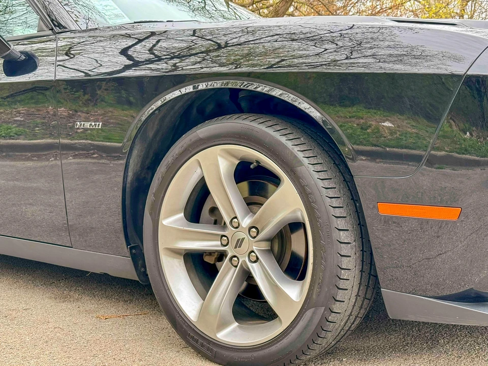 2017 Dodge Challenger 3rd Gen - Image 27 of 31