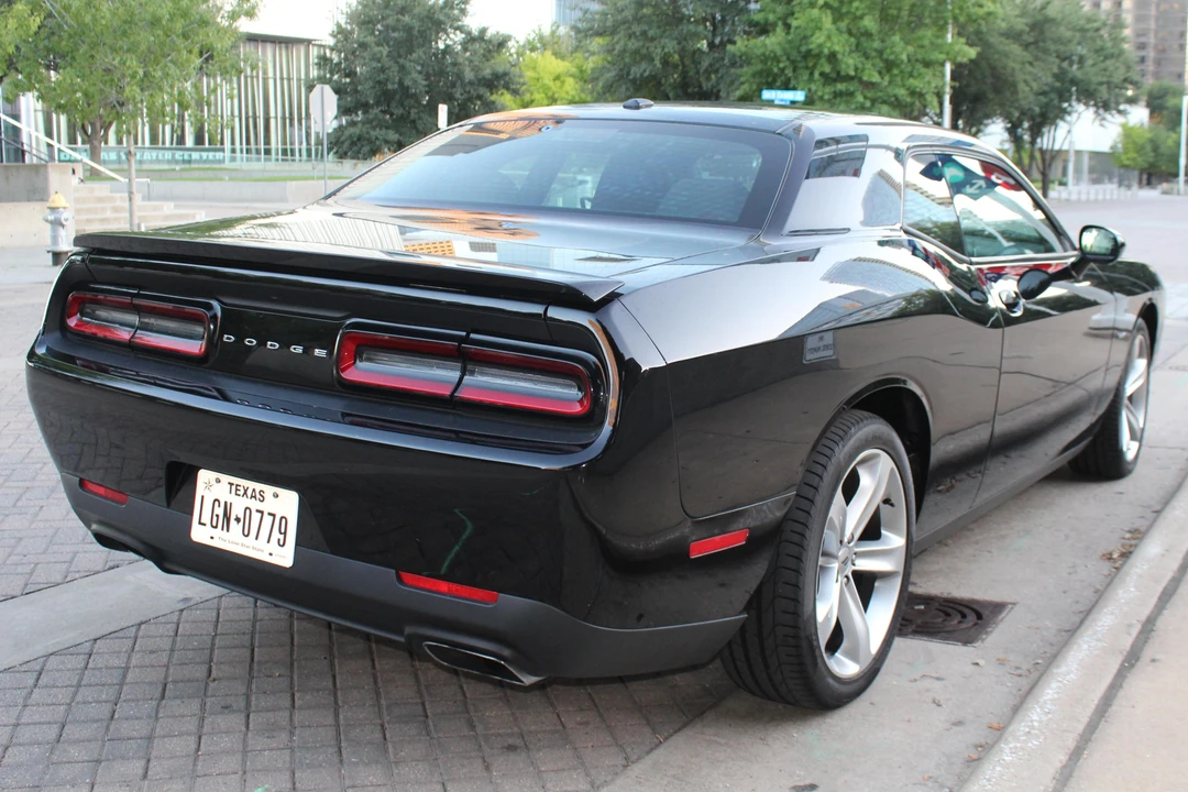 2017 Dodge Challenger 3rd Gen - Image 4 of 7