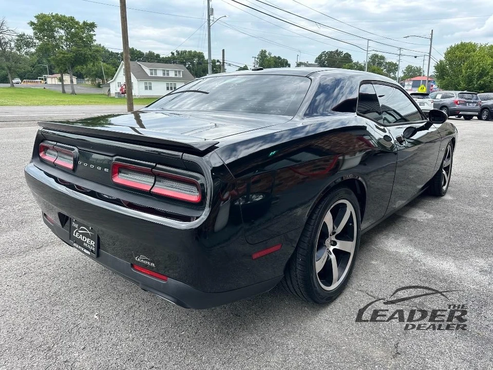 2017 Dodge Challenger 3rd Gen - Image 3 of 15