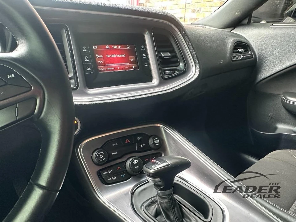 2017 Dodge Challenger 3rd Gen - Image 14 of 15
