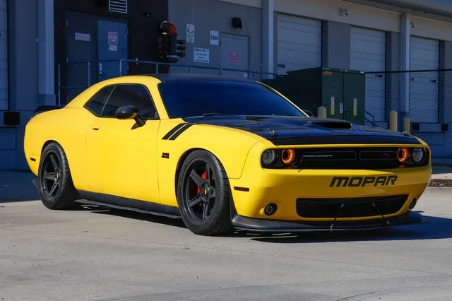 2017 Dodge Challenger 3rd Gen - Image 2 of 7