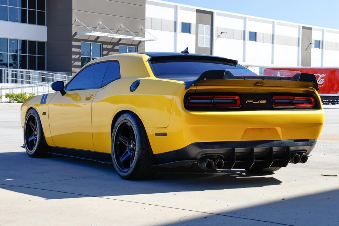 2017 Dodge Challenger 3rd Gen - Image 6 of 21