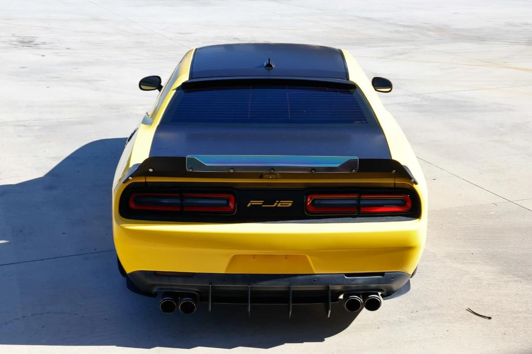 2017 Dodge Challenger 3rd Gen - Image 10 of 21