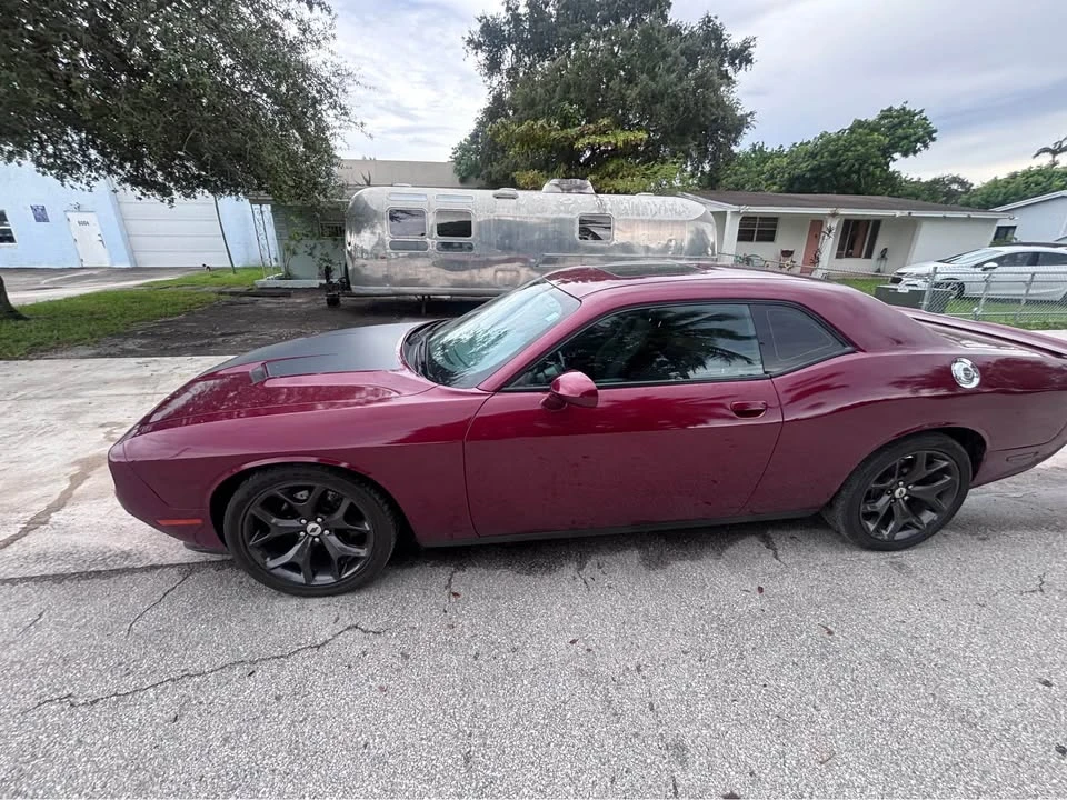 2017 Dodge Challenger 3rd Gen - Image 4 of 14