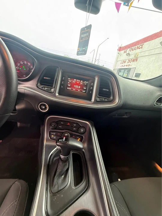 2017 Dodge Challenger 3rd Gen - Image 8 of 9