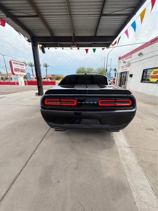 2017 Dodge Challenger 3rd Gen - Image 5 of 9