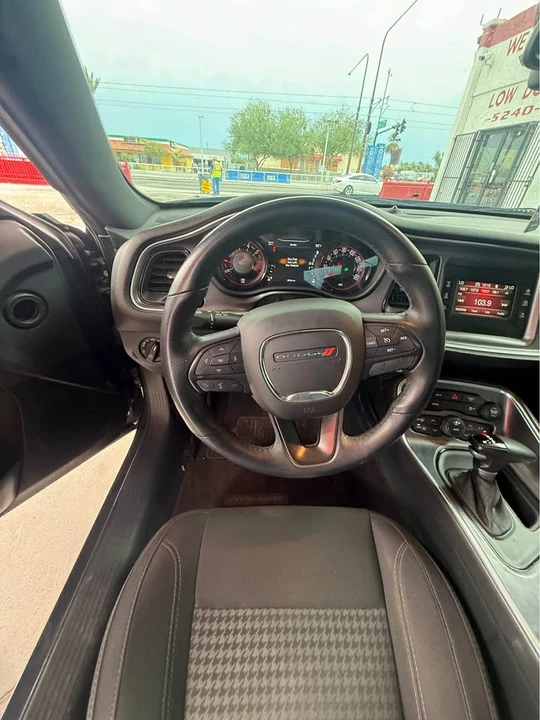 2017 Dodge Challenger 3rd Gen - Image 7 of 9