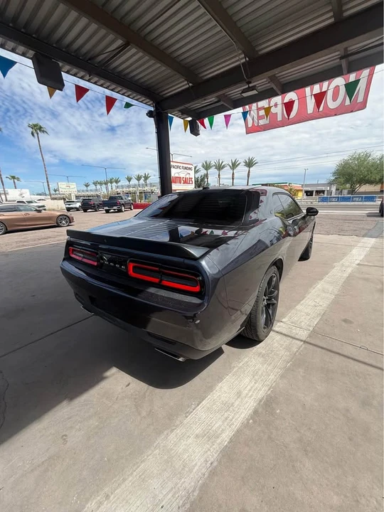 2017 Dodge Challenger 3rd Gen - Image 5 of 8