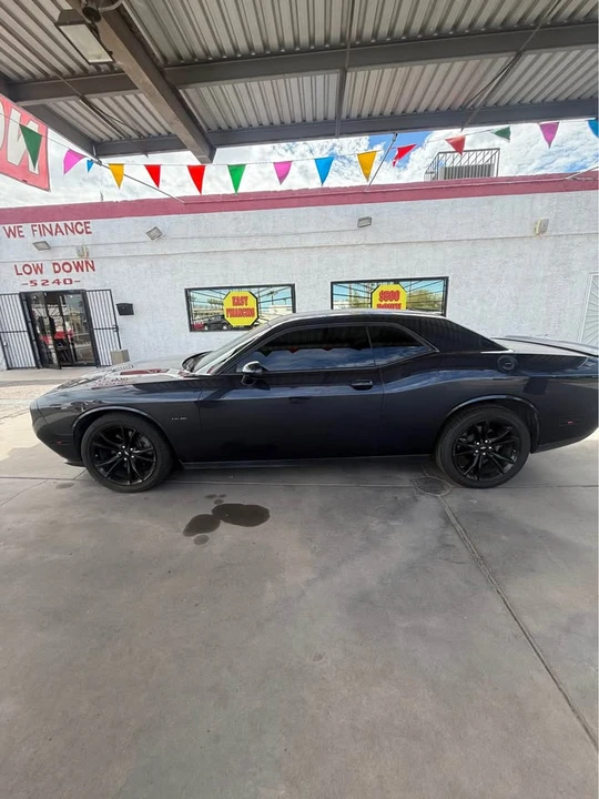 2017 Dodge Challenger 3rd Gen - Image 3 of 8