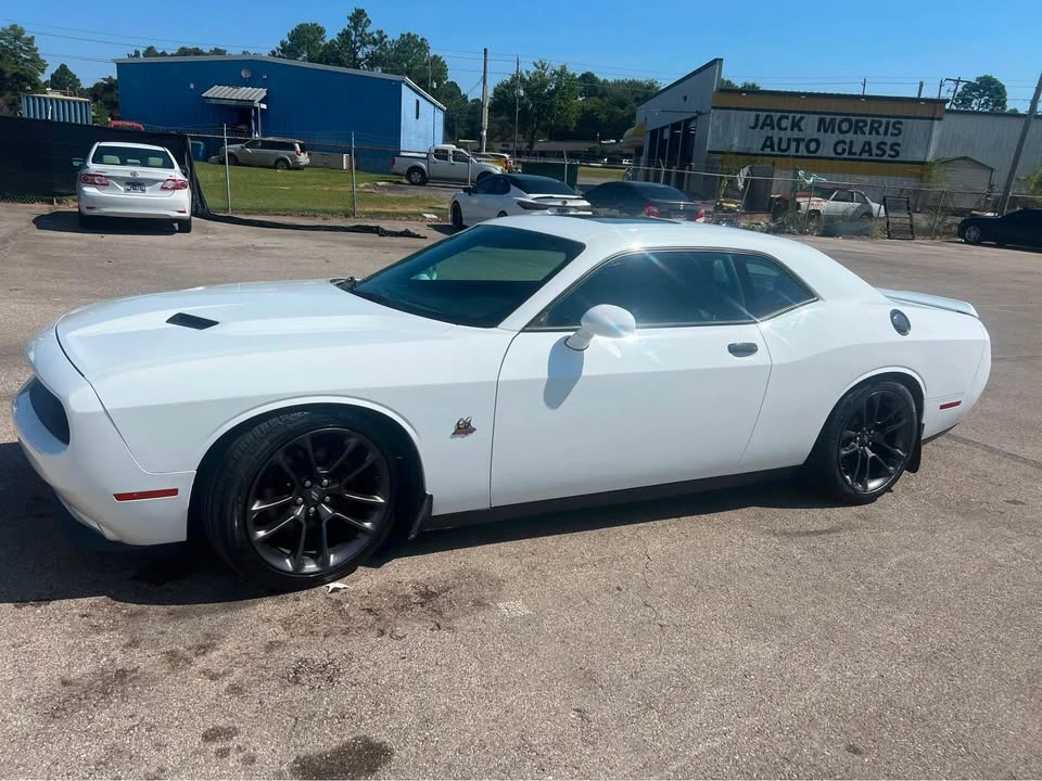 2017 Dodge Challenger 3rd Gen - Image 2 of 12