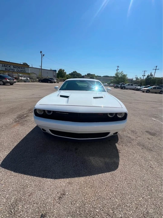 2017 Dodge Challenger 3rd Gen - Image 3 of 12