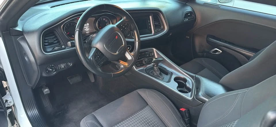 2017 Dodge Challenger 3rd Gen - Image 4 of 5