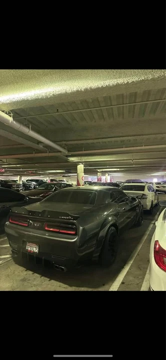 2017 Dodge Challenger 3rd Gen - Image 8 of 10