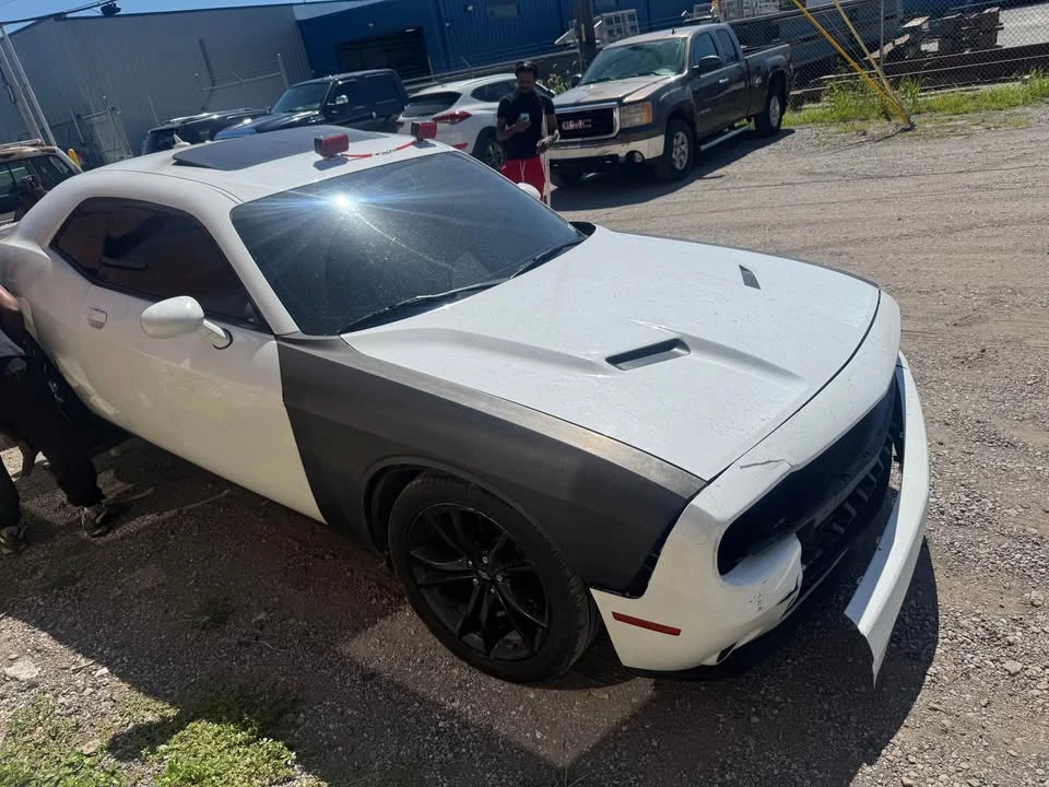 2017 Dodge Challenger 3rd Gen - Image 2 of 5