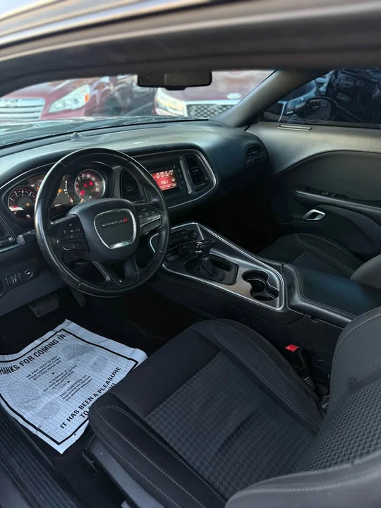 2017 Dodge Challenger 3rd Gen - Image 10 of 12