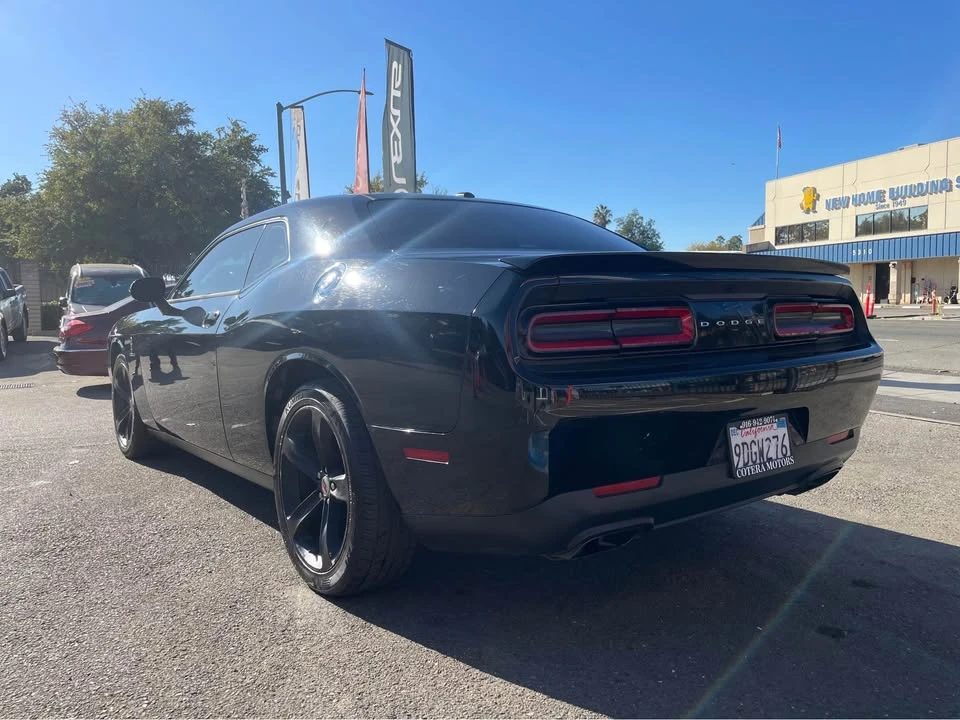 2017 Dodge Challenger 3rd Gen - Image 4 of 7