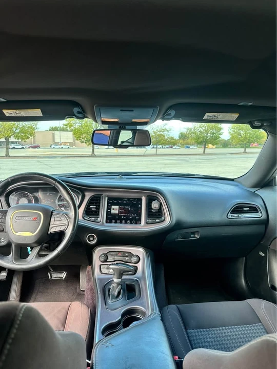 2017 Dodge Challenger 3rd Gen - Image 8 of 12