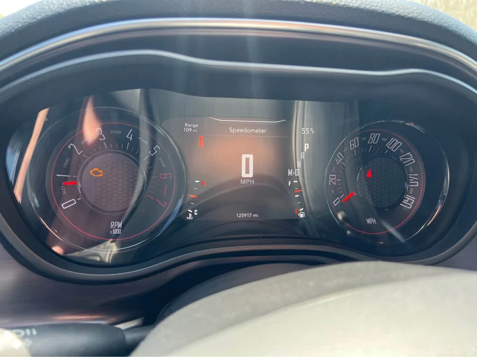 2017 Dodge Challenger 3rd Gen - Image 10 of 16