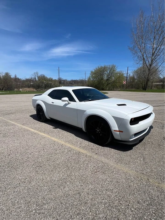 2017 Dodge Challenger 3rd Gen - Image 12 of 16