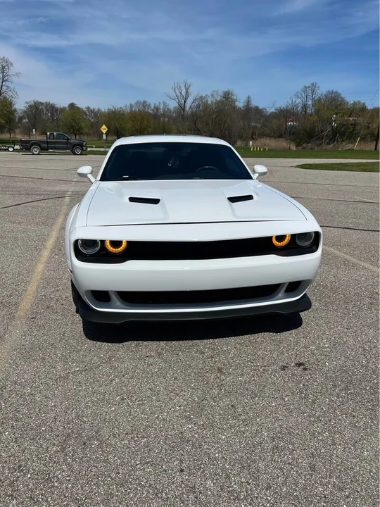 2017 Dodge Challenger 3rd Gen - Image 11 of 16
