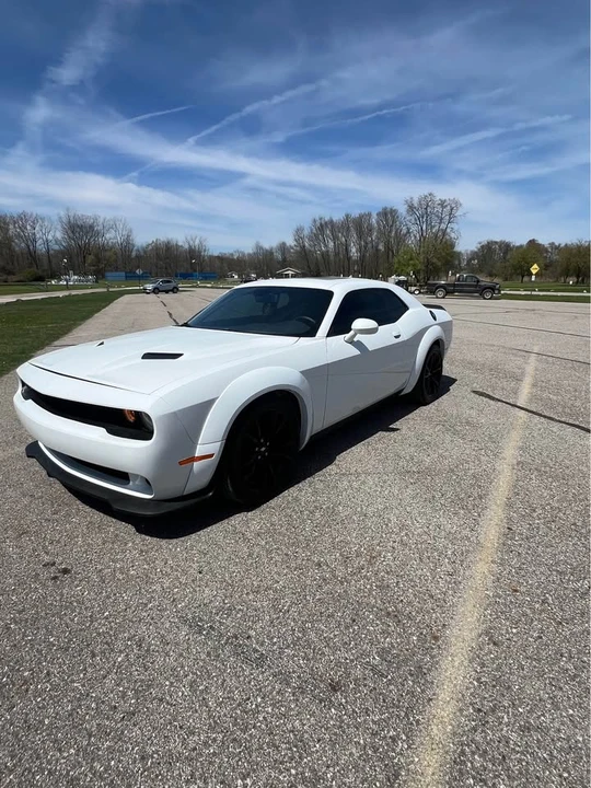2017 Dodge Challenger 3rd Gen - Image 13 of 16