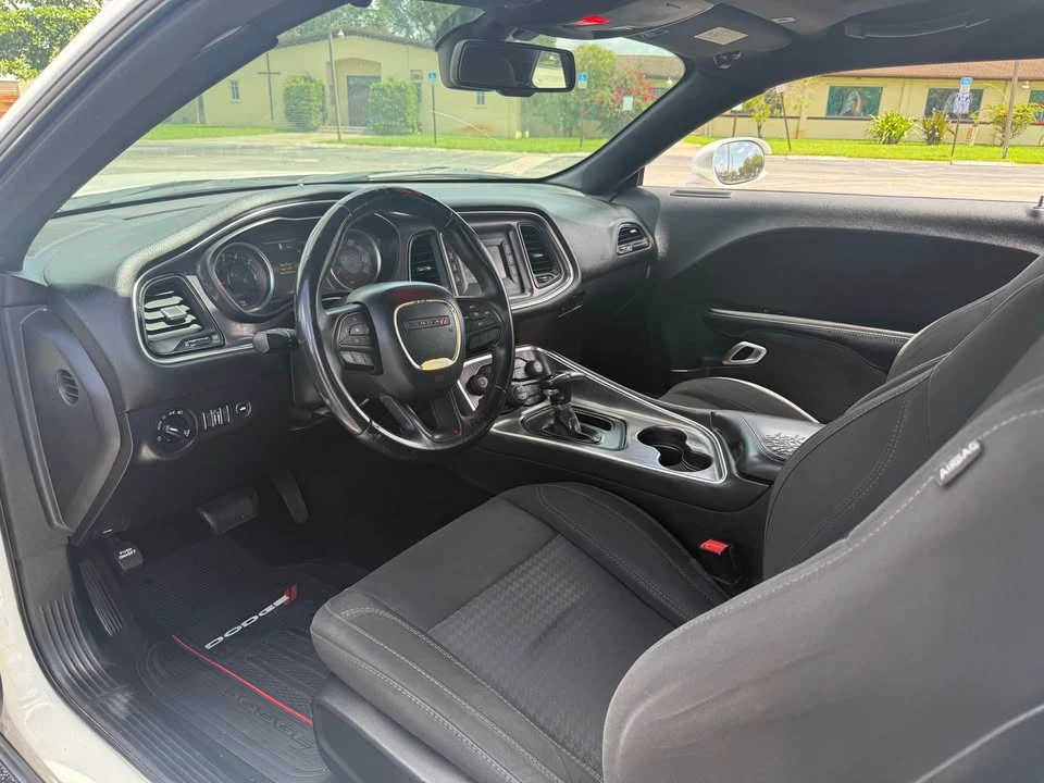 2017 Dodge Challenger 3rd Gen - Image 8 of 12