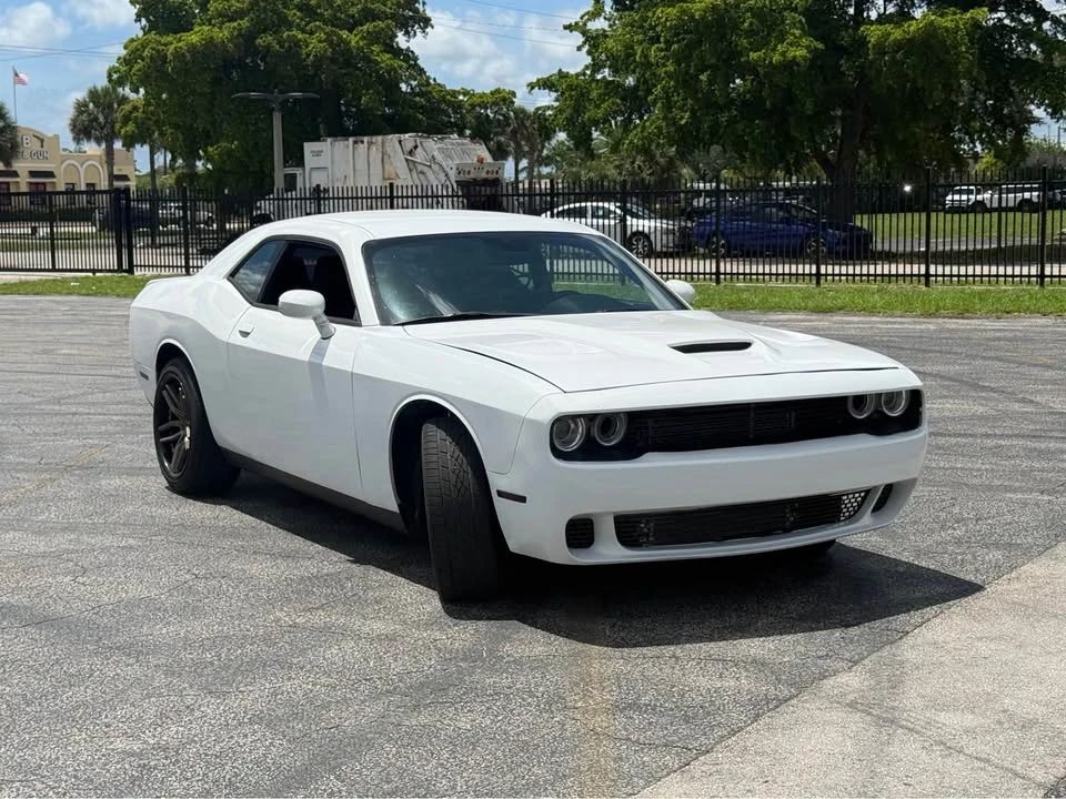 2017 Dodge Challenger 3rd Gen - Image 6 of 12