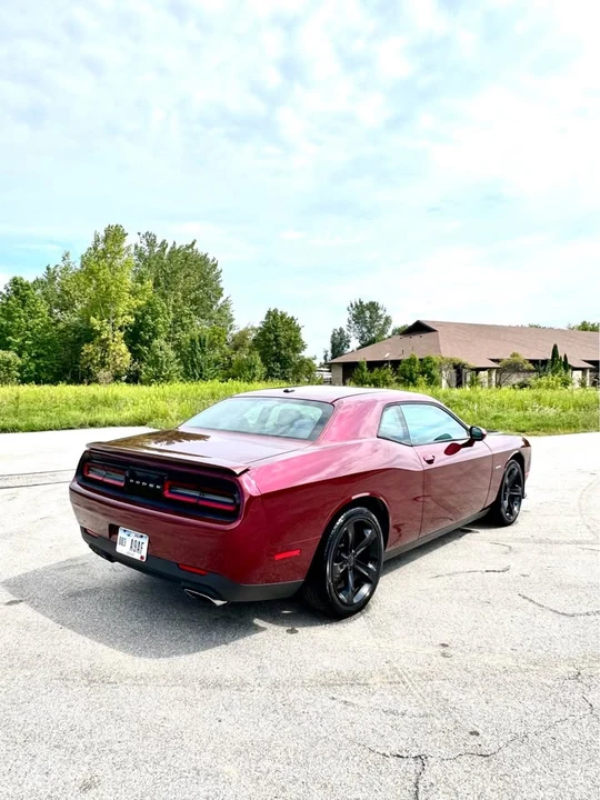 2017 Dodge Challenger 3rd Gen - Image 4 of 18