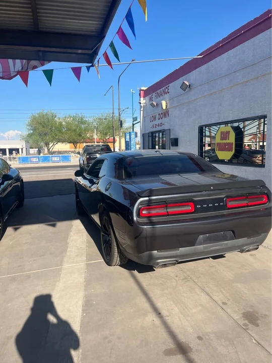2017 Dodge Challenger 3rd Gen - Image 3 of 8