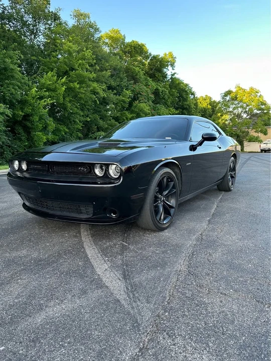 2017 Dodge Challenger 3rd Gen - Image 2 of 5