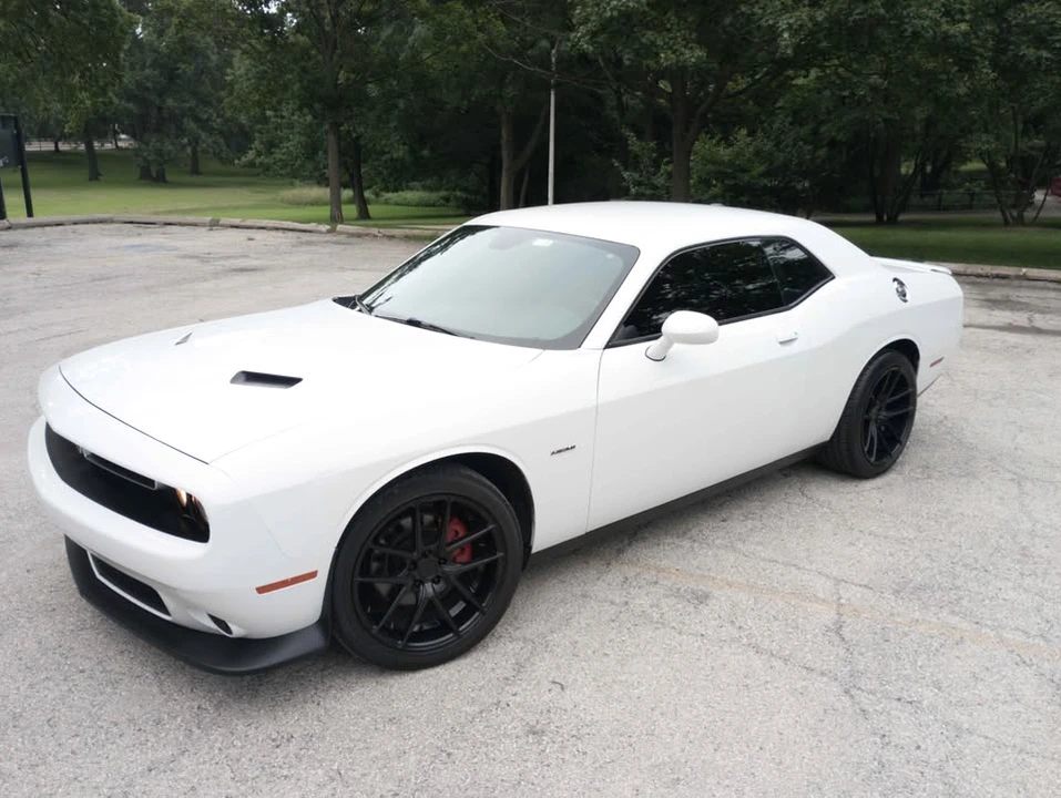 2017 Dodge Challenger 3rd Gen - Image 3 of 16