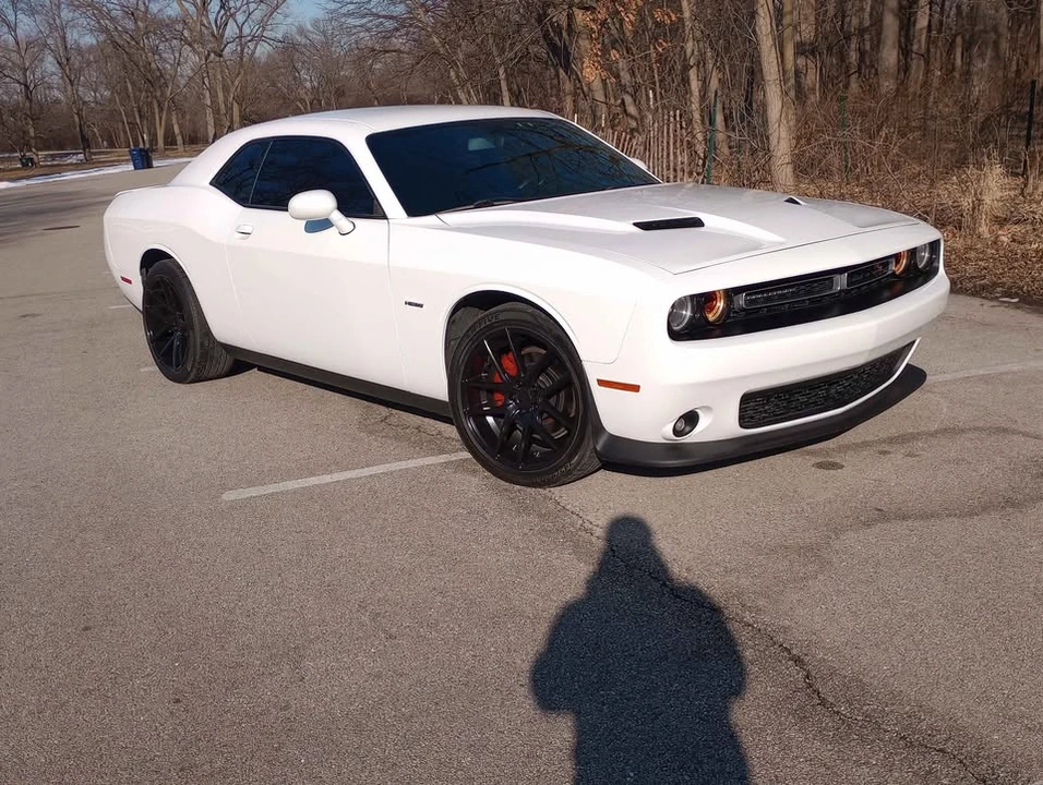 2017 Dodge Challenger 3rd Gen - Image 15 of 16