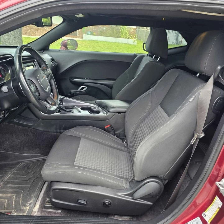 2017 Dodge Challenger 3rd Gen - Image 11 of 12