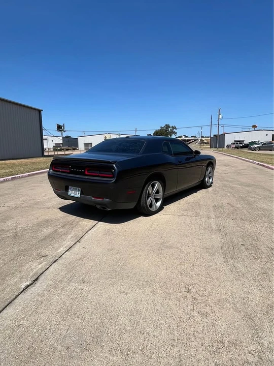 2017 Dodge Challenger 3rd Gen - Image 3 of 15