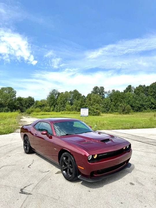 2017 Dodge Challenger 3rd Gen - Image 5 of 18