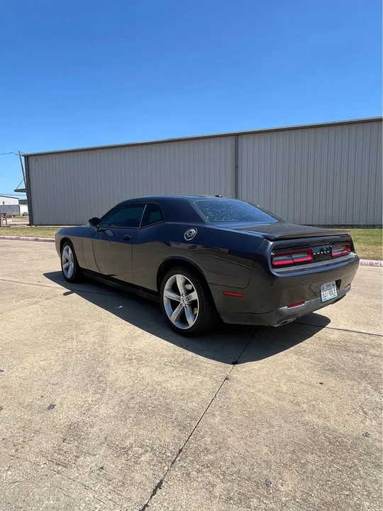 2017 Dodge Challenger 3rd Gen - Image 4 of 15