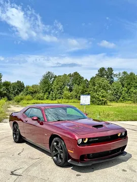 2017 Dodge Challenger R/T Coupe 2D