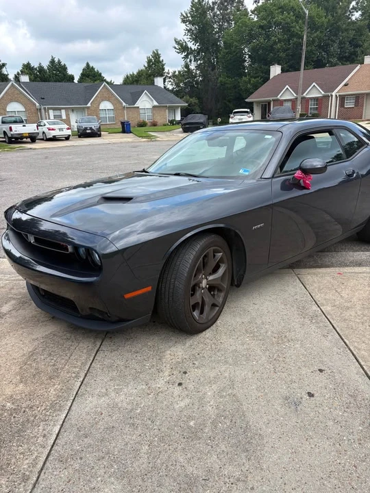 2017 Dodge Challenger 3rd Gen - Image 5 of 12