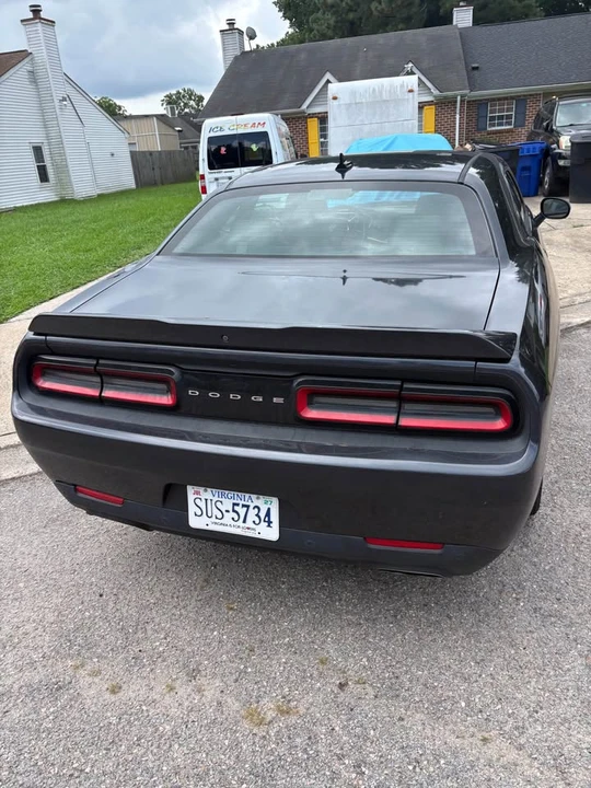 2017 Dodge Challenger 3rd Gen - Image 6 of 12