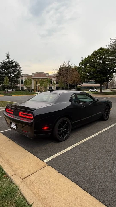 2017 Dodge Challenger 3rd Gen - Image 5 of 13