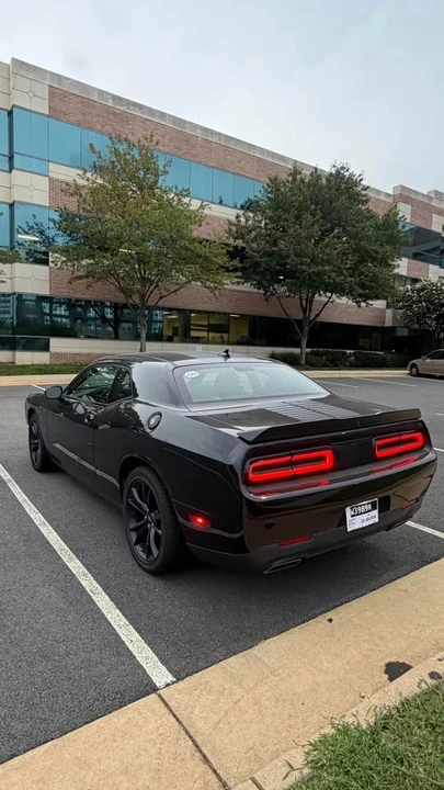 2017 Dodge Challenger 3rd Gen - Image 8 of 13