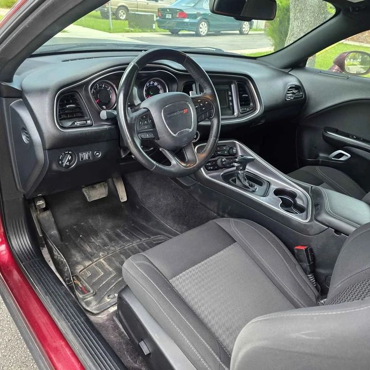 2017 Dodge Challenger 3rd Gen - Image 10 of 12