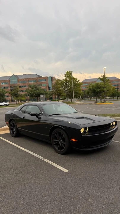 2017 Dodge Challenger 3rd Gen - Image 3 of 13
