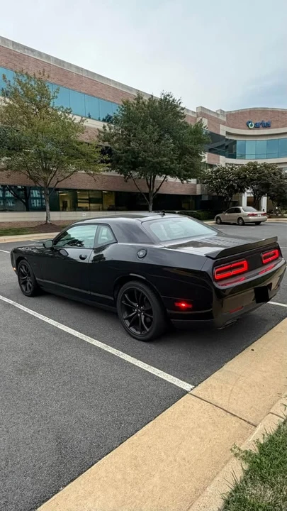 2017 Dodge Challenger 3rd Gen - Image 7 of 13