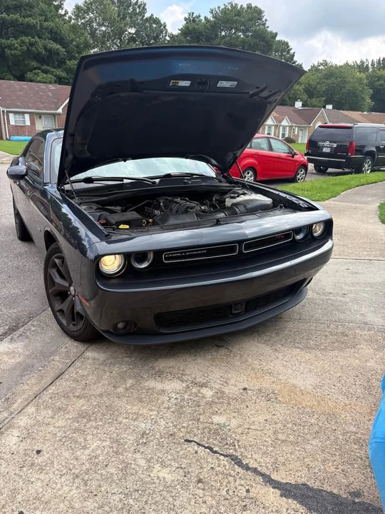 2017 Dodge Challenger 3rd Gen - Image 2 of 12